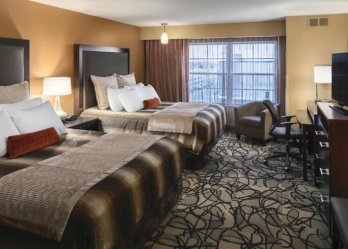 Hotel Clubhouse & 3*