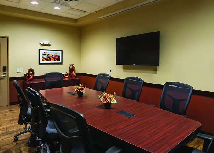 Hotel Clubhouse & 3*