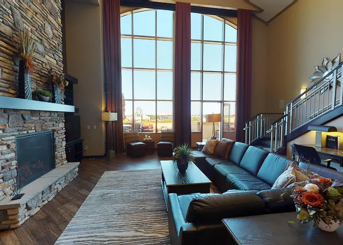 Hotel Clubhouse & Fargo