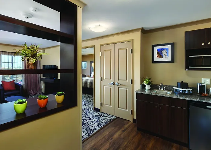 Hotel Clubhouse &